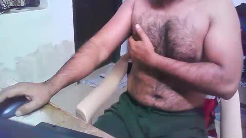 Snapshot of boldinddude chatting on 02/11/25, 11:32 Chris B online show from 02/11/25, 11:32