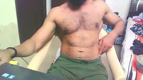 Snapshot of boldinddude chatting on 09/27/25, 03:28 Chris B online show from 09/27/25, 03:28