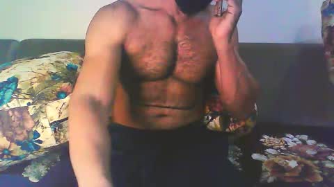 Snapshot of boldinddude chatting on 10/15/25, 07:19 Chris B online show from 10/15/25, 07:19