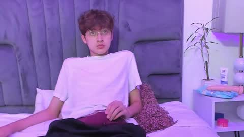 Boleyn online show from 02/10/25, 12:08