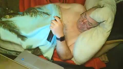 Snapshot of bomber59potsdam chatting on 12/27/24, 10:05 Bomber59potsdam online show from 12/27/24, 10:05