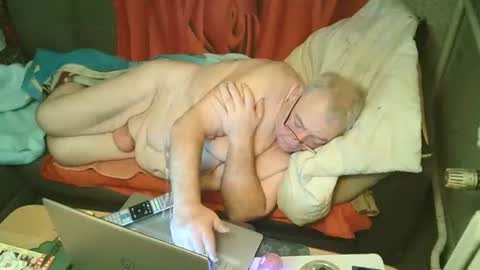 Snapshot of bomber59potsdam chatting on 01/01/25, 06:59 Bomber59potsdam online show from 01/01/25, 06:59