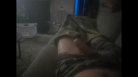 Snapshot of bombinshaman chatting on 09/28/25, 08:31 bombinshaman online show from 09/28/25, 08:31