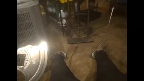 Snapshot of bombinshaman chatting on 11/14/25, 08:18 bombinshaman online show from 11/14/25, 08:18