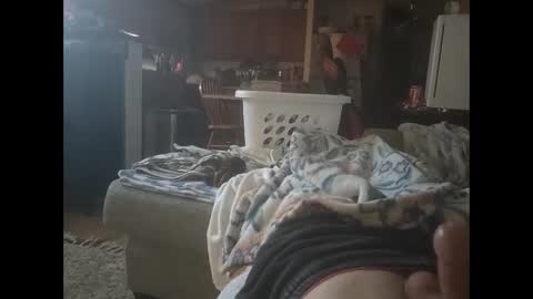 Snapshot of bombinshaman chatting on 12/20/25, 09:38 bombinshaman online show from 12/20/25, 09:38