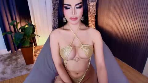 Snapshot of bombshellanita chatting on 07/19/26, 02:15 bombshellanita online show from 07/19/26, 02:15