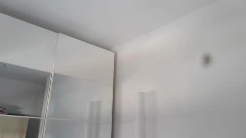 Snapshot of bonbonsitos_69 chatting on 02/20/26, 10:16 Lucy online show from 02/20/26, 10:16