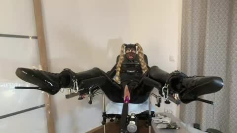 Bondessa online show from 08/09/26, 04:01