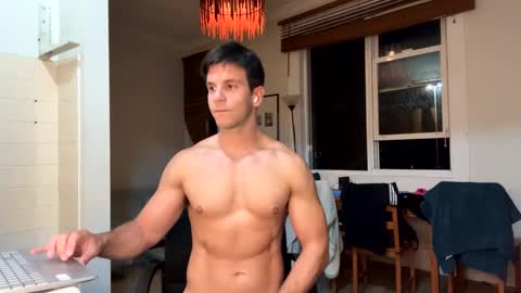 Snapshot of bondi333 chatting on 02/14/25, 09:34 Bondi online show from 02/14/25, 09:34