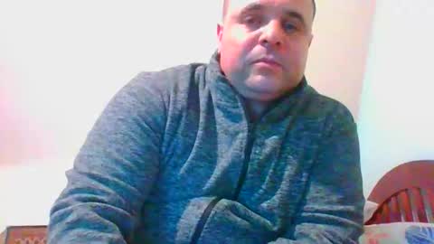 Snapshot of bondsuckslut chatting on 01/06/26, 06:44 borntosuck online show from 01/06/26, 06:44