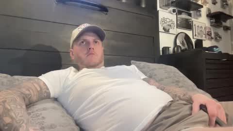 boner4you1994 online show from 02/04/25, 09:17