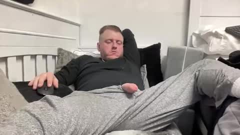 boner4you1994 online show from 10/15/25, 11:10