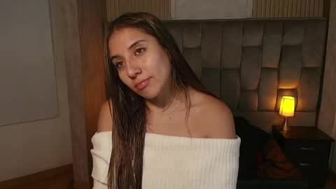 bonnali_lune online show from 04/18/26, 05:44