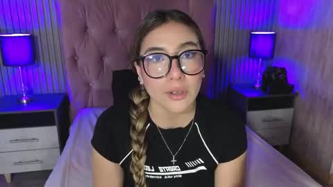 bonnali_lune online show from 05/11/26, 11:02