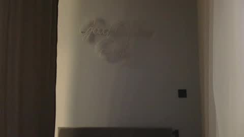 bonne_chance online show from 02/24/25, 03:31