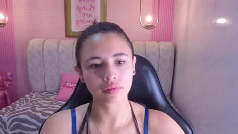 Snapshot of bonnie_1s chatting on 06/06/26, 12:21 Bonnie online show from 06/06/26, 12:21