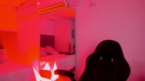 Snapshot of bonnie_an chatting on 01/15/26, 11:37 Bonnie online show from 01/15/26, 11:37