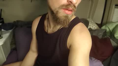 Snapshot of bonnie_and_clyde_11 chatting on 11/05/25, 12:21 Bonnie and Clyde online show from 11/05/25, 12:21