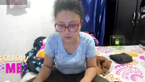 Snapshot of bonnie_lam_ chatting on 11/07/25, 01:49 bonnie lam hello welcome to my room I hope you have fun and you can reach your maximum pleasure here with me online show from 11/07/25, 01:49