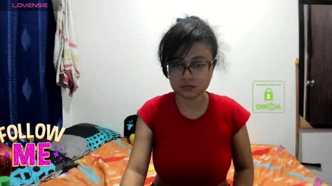 bonnie lam  hello welcome to my room I hope you have fun and you can reach your maximum pleasure here with me online show from 05/18/26, 03:13