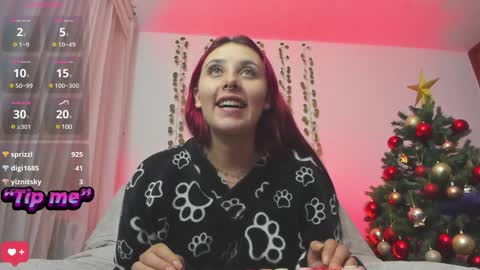 Snapshot of bonnie_moon_ chatting on 01/03/25, 01:59 Bonnie Help me reach 500 likes online show from 01/03/25, 01:59