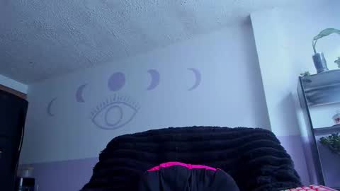 Snapshot of bonnie_moon_ chatting on 11/22/25, 06:51 Bonnie Help me reach 500 likes online show from 11/22/25, 06:51