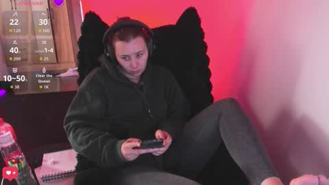 Bonnie Help me reach 500 likes online show from 03/02/26, 05:20