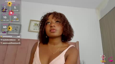 Snapshot of bonnie_nagy chatting on 02/07/25, 08:31 bonnie_nagy online show from 02/07/25, 08:31