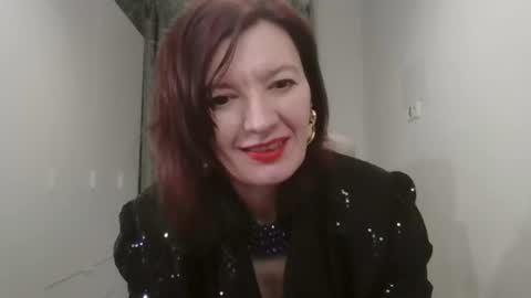Snapshot of bonnie_naughtyy chatting on 02/14/26, 04:04 Milena online show from 02/14/26, 04:04