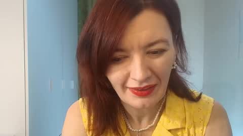 Snapshot of bonnie_naughtyy chatting on 02/22/26, 02:37 Milena online show from 02/22/26, 02:37