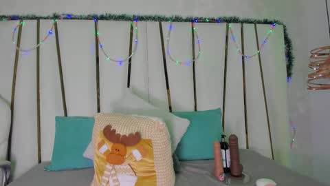 Snapshot of bonnie_sm chatting on 12/02/25, 07:31 Bonnie online show from 12/02/25, 07:31