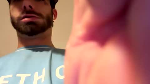 Snapshot of bonnieanclyde09 chatting on 09/16/25, 06:25 bonnieanclyde09 online show from 09/16/25, 06:25