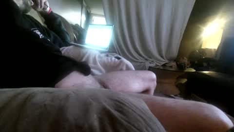 Snapshot of bonnieanclyde09 chatting on 10/09/25, 06:44 bonnieanclyde09 online show from 10/09/25, 06:44