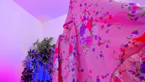   online show from 09/20/25, 12:00