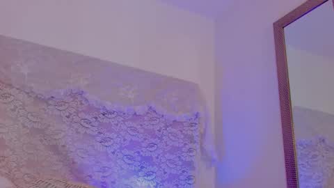 Snapshot of bonniecute_ chatting on 05/12/26, 12:19 online show from 05/12/26, 12:19