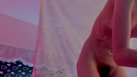 Snapshot of bonniecute_ chatting on 05/15/26, 11:12 online show from 05/15/26, 11:12