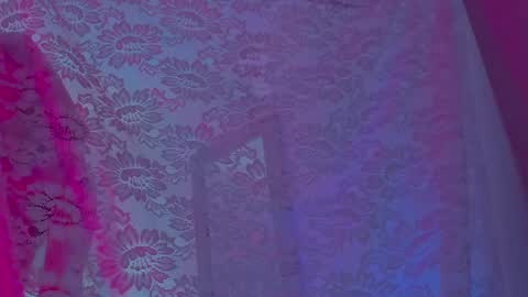 Snapshot of bonniecute_ chatting on 05/15/26, 11:45 online show from 05/15/26, 11:45