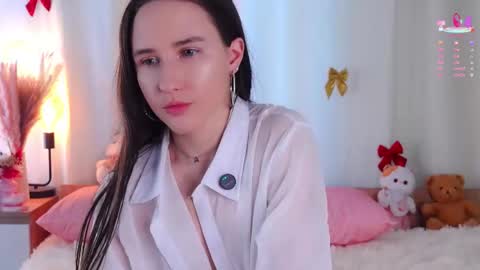 Emma online show from 03/09/26, 01:20