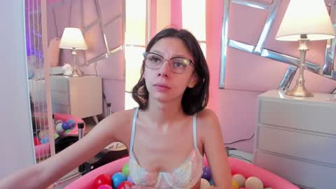 Bonnie  online show from 01/11/25, 01:11