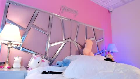 Bonnie  online show from 01/28/25, 07:53