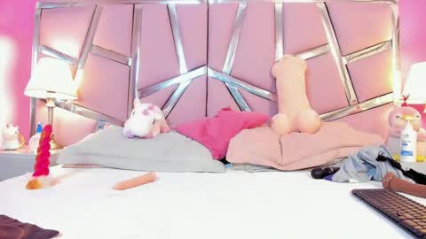 Bonnie  online show from 03/10/25, 03:30