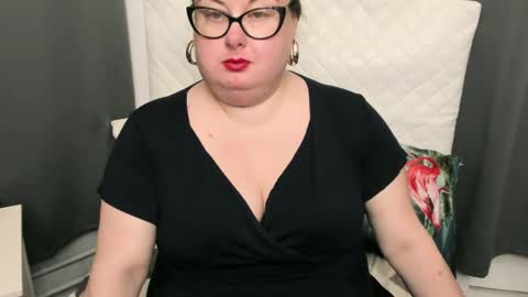 Bonnie online show from 01/29/25, 06:43