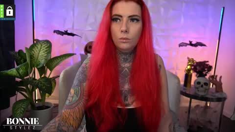 Snapshot of bonniestylez chatting on 10/29/25, 10:06 Bonnie Stylez online show from 10/29/25, 10:06