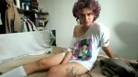 Snapshot of bonny_cum chatting on 06/17/26, 03:57 bonny_cum online show from 06/17/26, 03:57