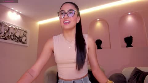 Snapshot of bonnyrosex chatting on 11/28/25, 08:00 Bonny online show from 11/28/25, 08:00