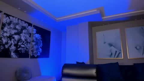 Bonny online show from 03/28/26, 08:19