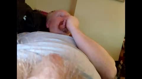 Snapshot of bonzoband chatting on 01/16/25, 02:09 bonzoband online show from 01/16/25, 02:09