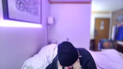 boobookittyfuxx online show from 10/30/25, 01:29