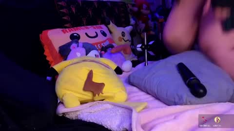Snapshot of booboosperfectfacefuck chatting on 02/14/25, 04:04 Nova  sub to my fan club for free pms and sexy sloppy videos  online show from 02/14/25, 04:04