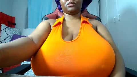 Snapshot of boobygoddessxxx chatting on 06/11/26, 10:13 boobygoddessxxx online show from 06/11/26, 10:13